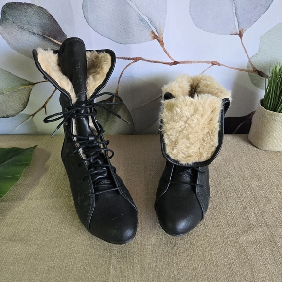 Z LONDON | Black Piper Up or Down Boots w/ Faux Fur Sz 8 - Picture 3 of 13